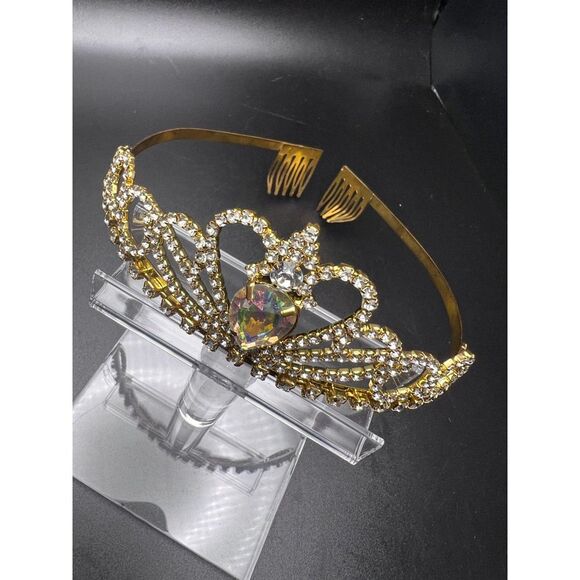 Rainbow Tiara - Picture 6 of 11